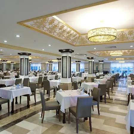 Курортный комплекс Crystal Tat Golf & 5*