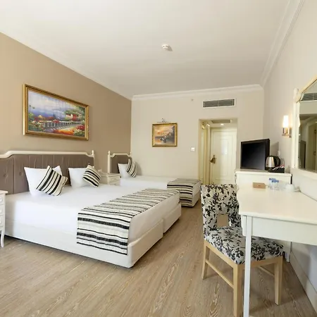 Crystal Tat Golf & Курортный комплекс 5*